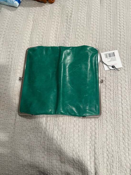 HOBO Lauren Green Leather Double Frame Clutch Wallet - Picture 5 of 9